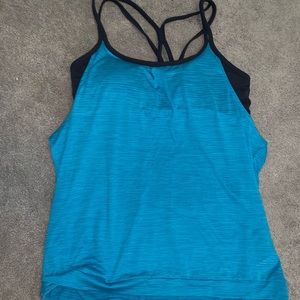 Athleta loose tank with built in sports bra